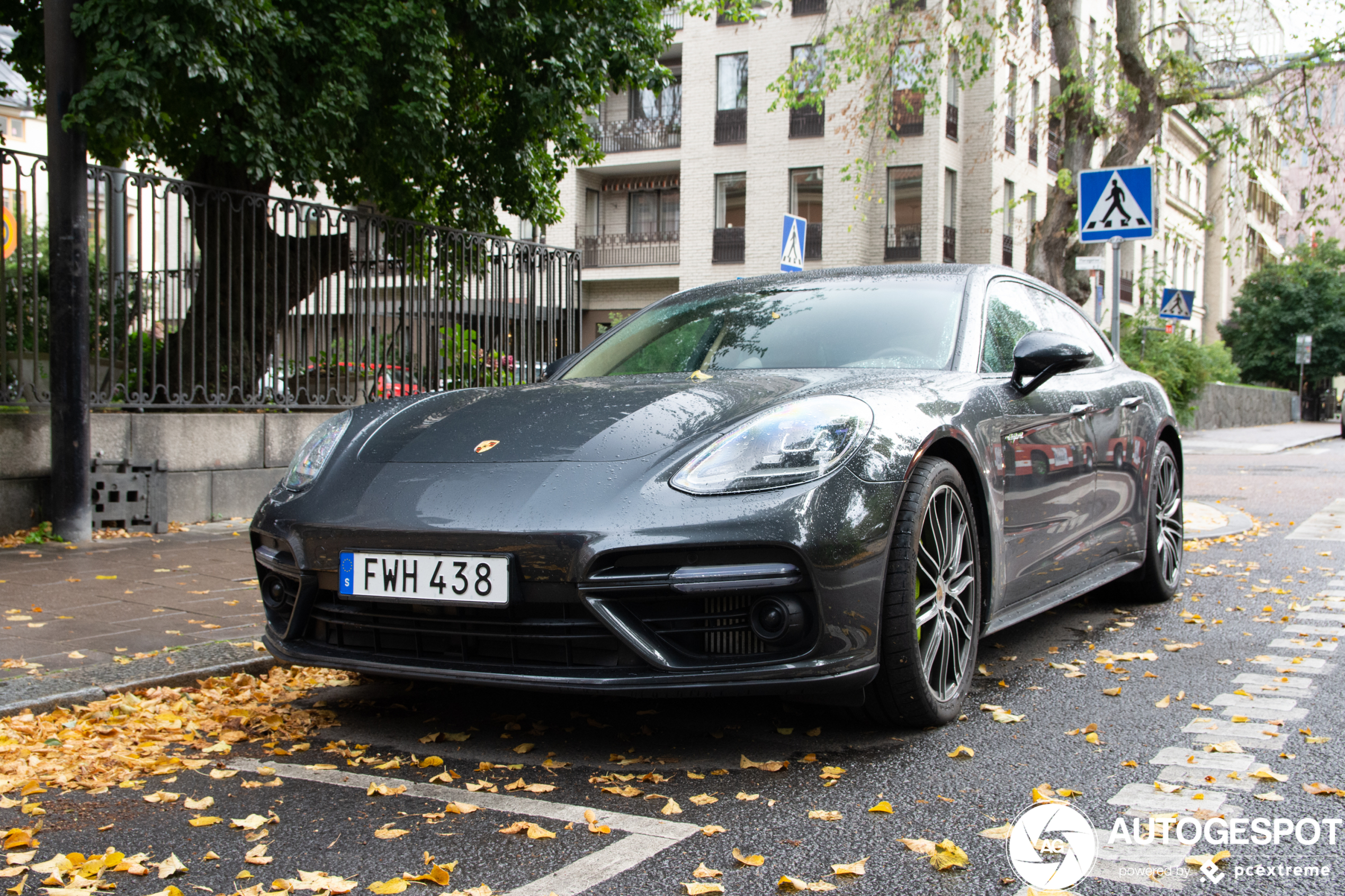 Porsche 971 Panamera Turbo S E-Hybrid Sport Turismo