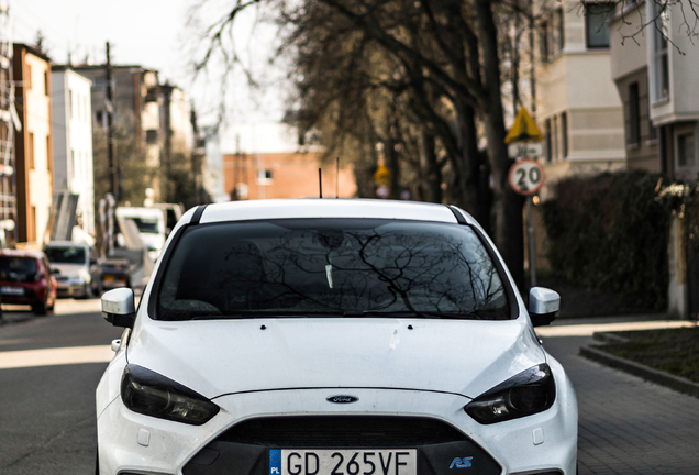 Ford Focus RS 2015