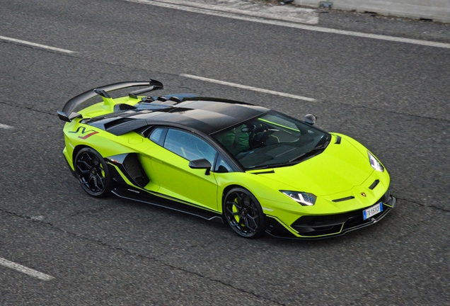 Lamborghini Aventador LP770-4 SVJ