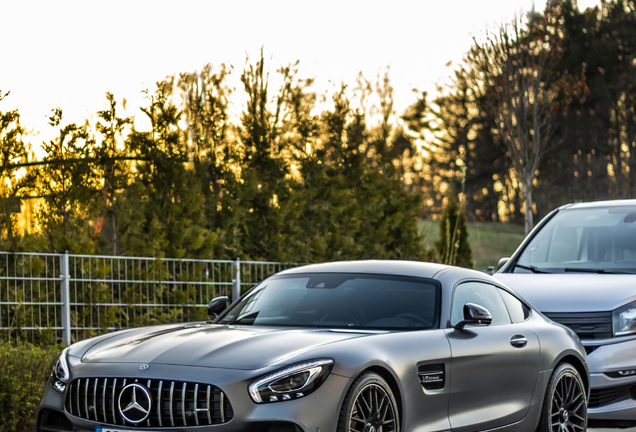 Mercedes-AMG GT C190 2017