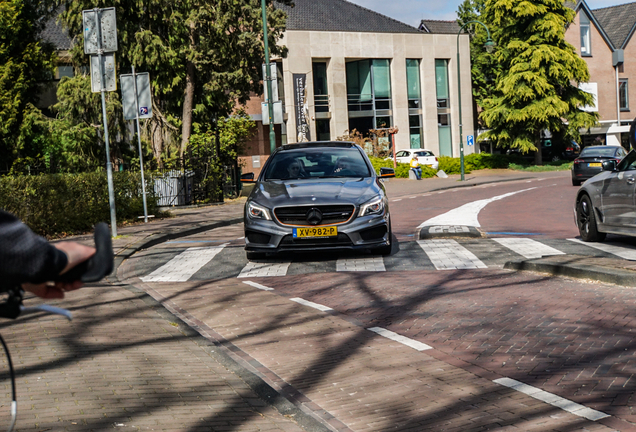 Mercedes-Benz CLA 45 AMG Shooting Brake OrangeArt Edition