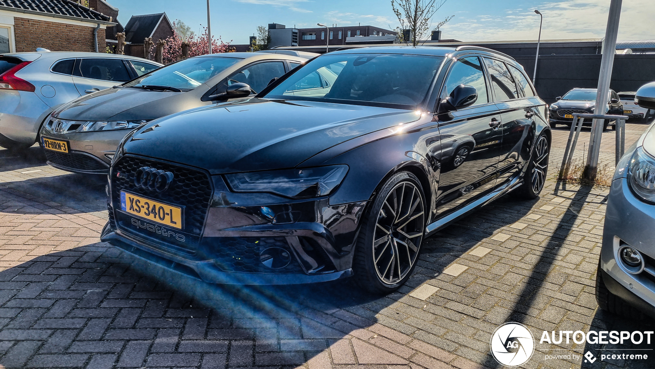 Audi RS6 Avant C7 2015