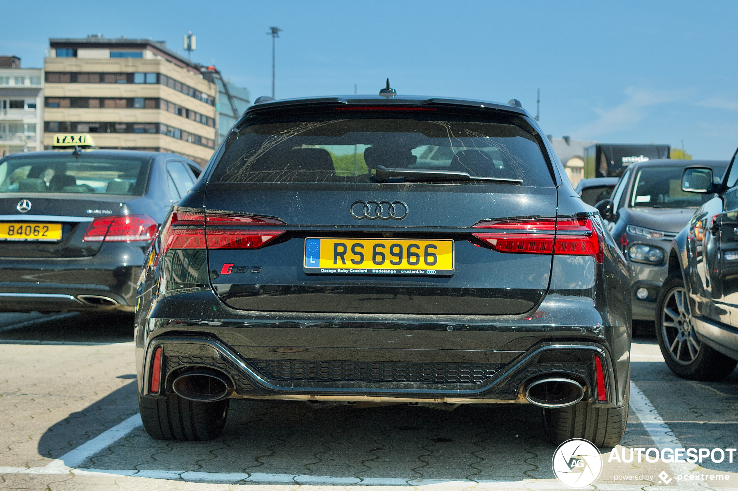 Audi RS6 Avant C8