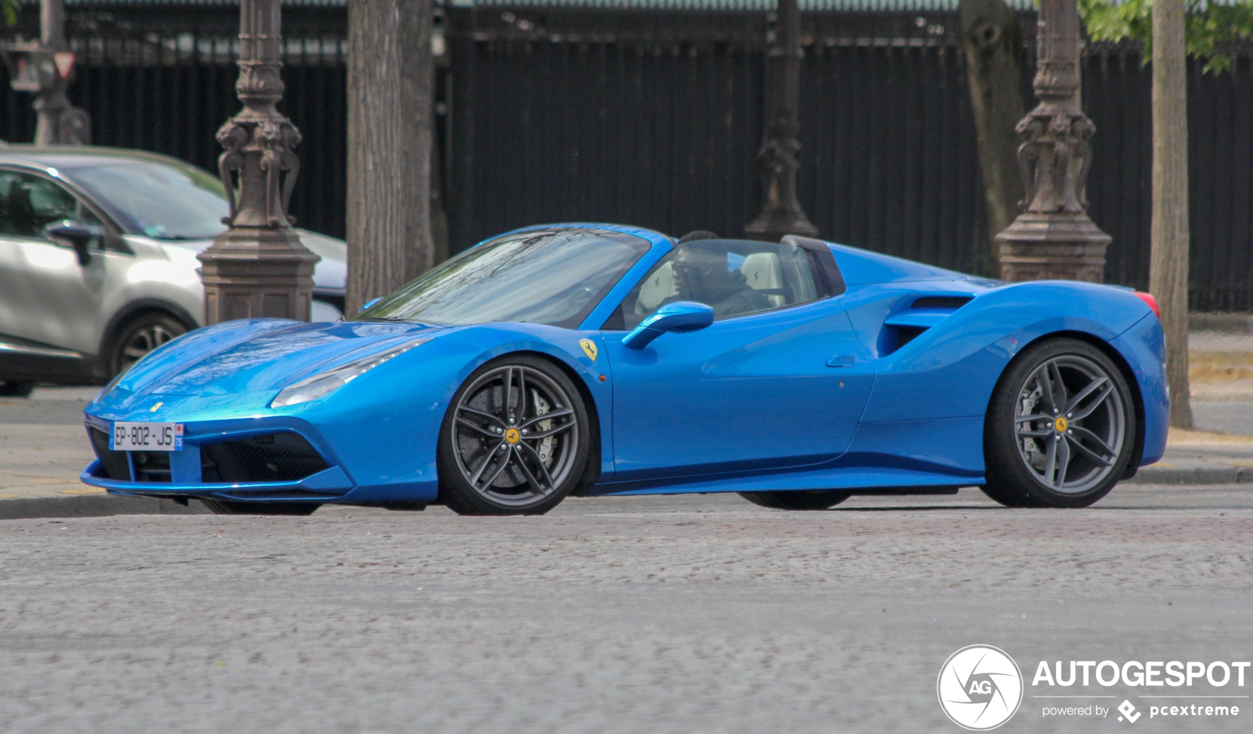 Ferrari 488 Spider