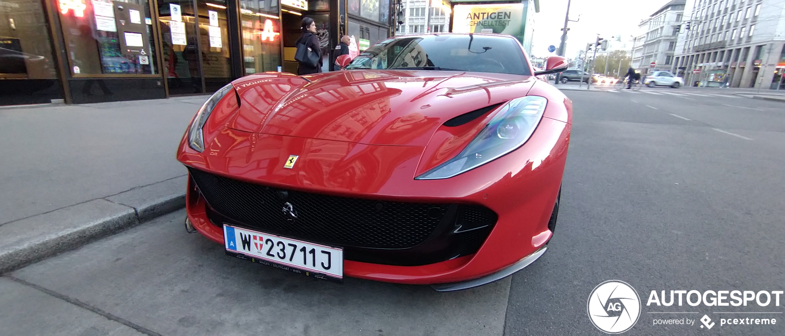 Ferrari 812 Superfast