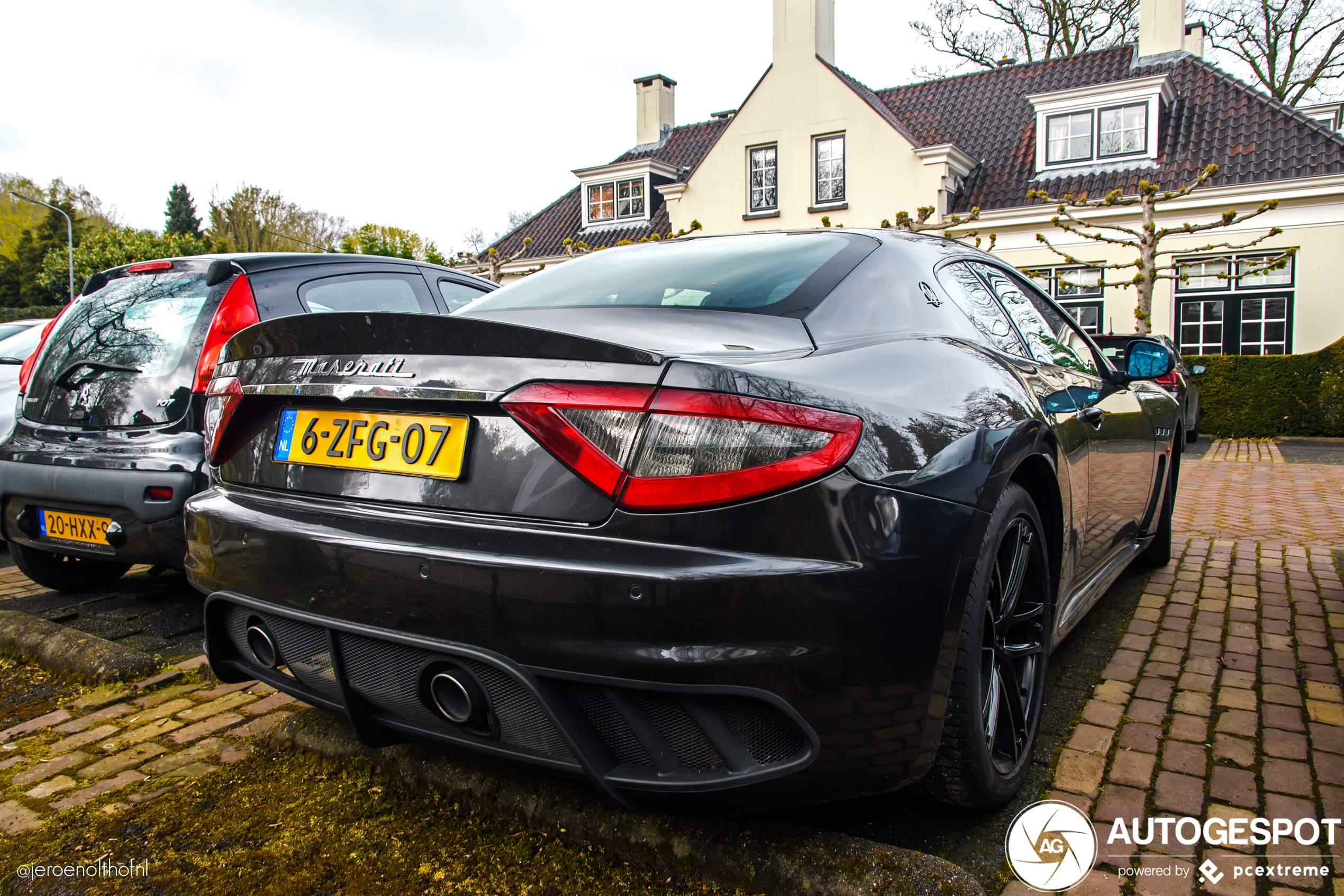 Maserati GranTurismo MC Stradale 2013