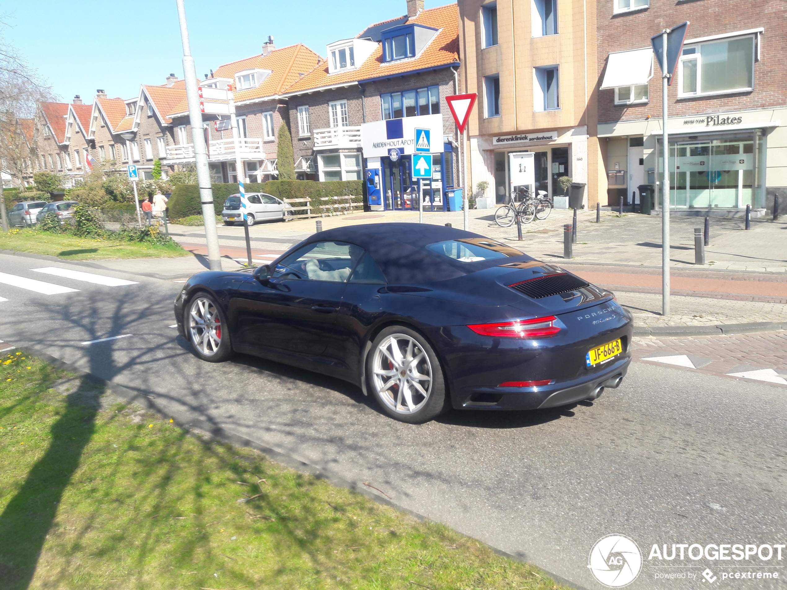 Porsche 991 Carrera S Cabriolet MkII