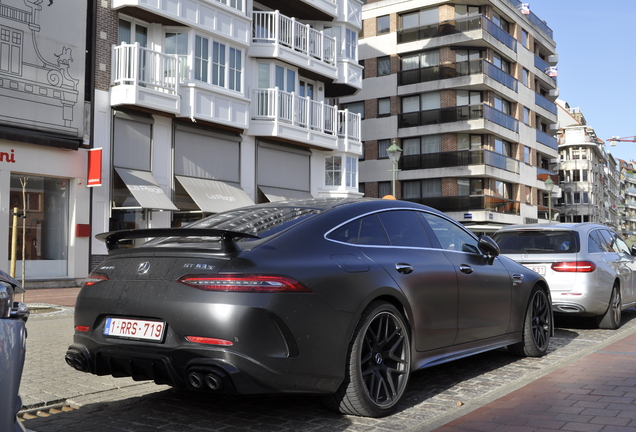 Mercedes-AMG GT 63 S X290