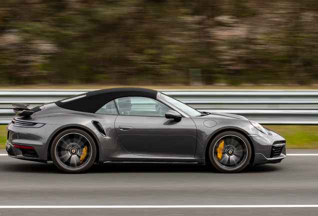 Porsche 992 Turbo S Cabriolet