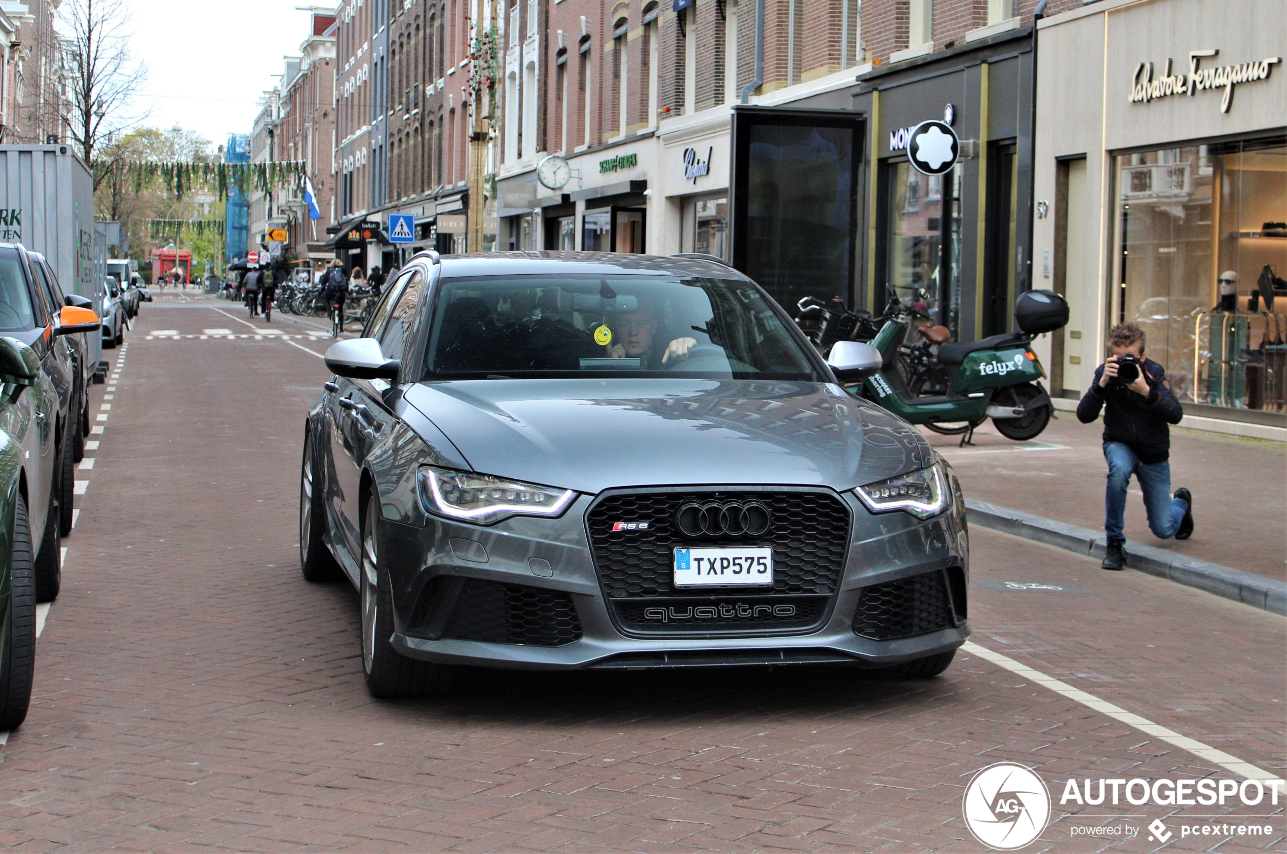 Audi RS6 Avant C7