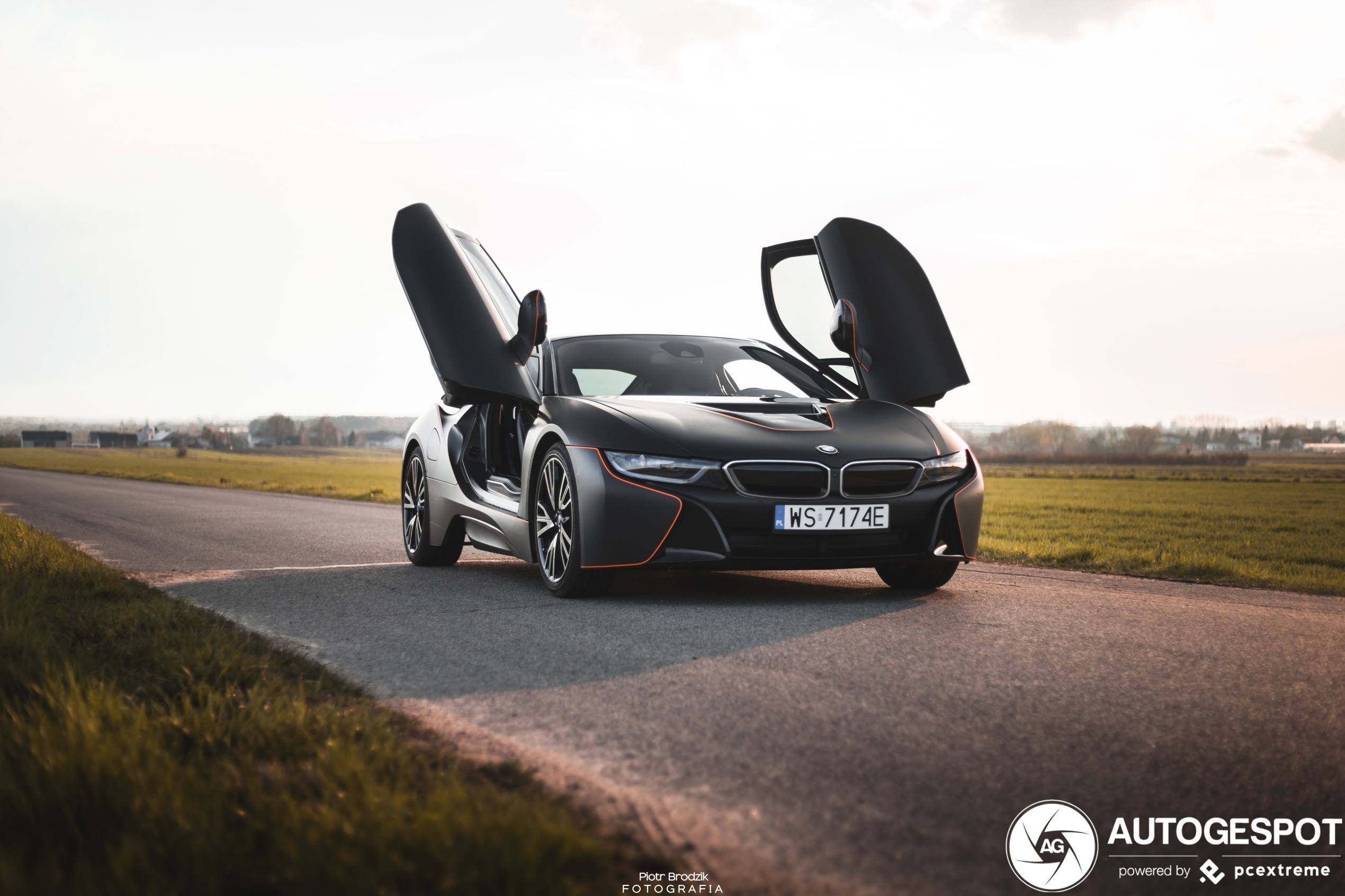 BMW i8 Protonic Frozen Black Edition - 01 May 2021 - Autogespot