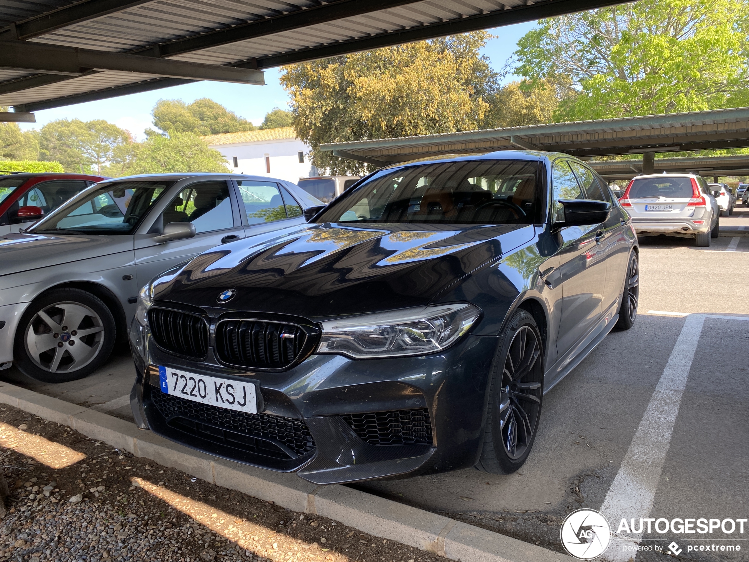 BMW M5 F90