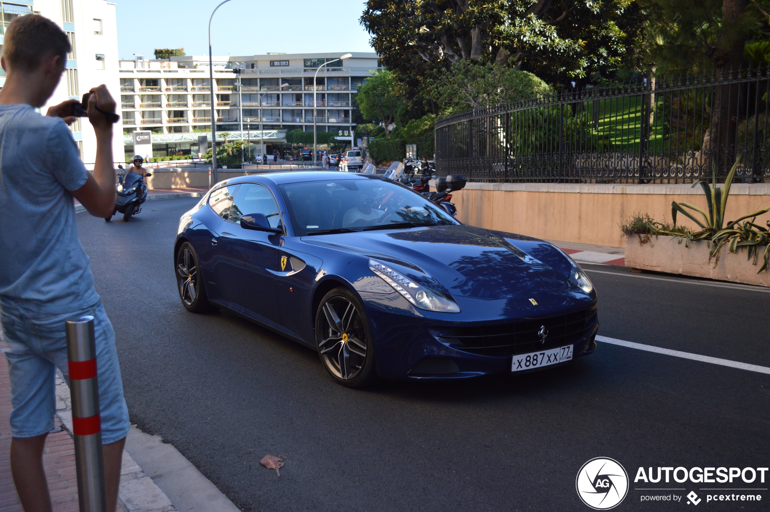 Ferrari FF