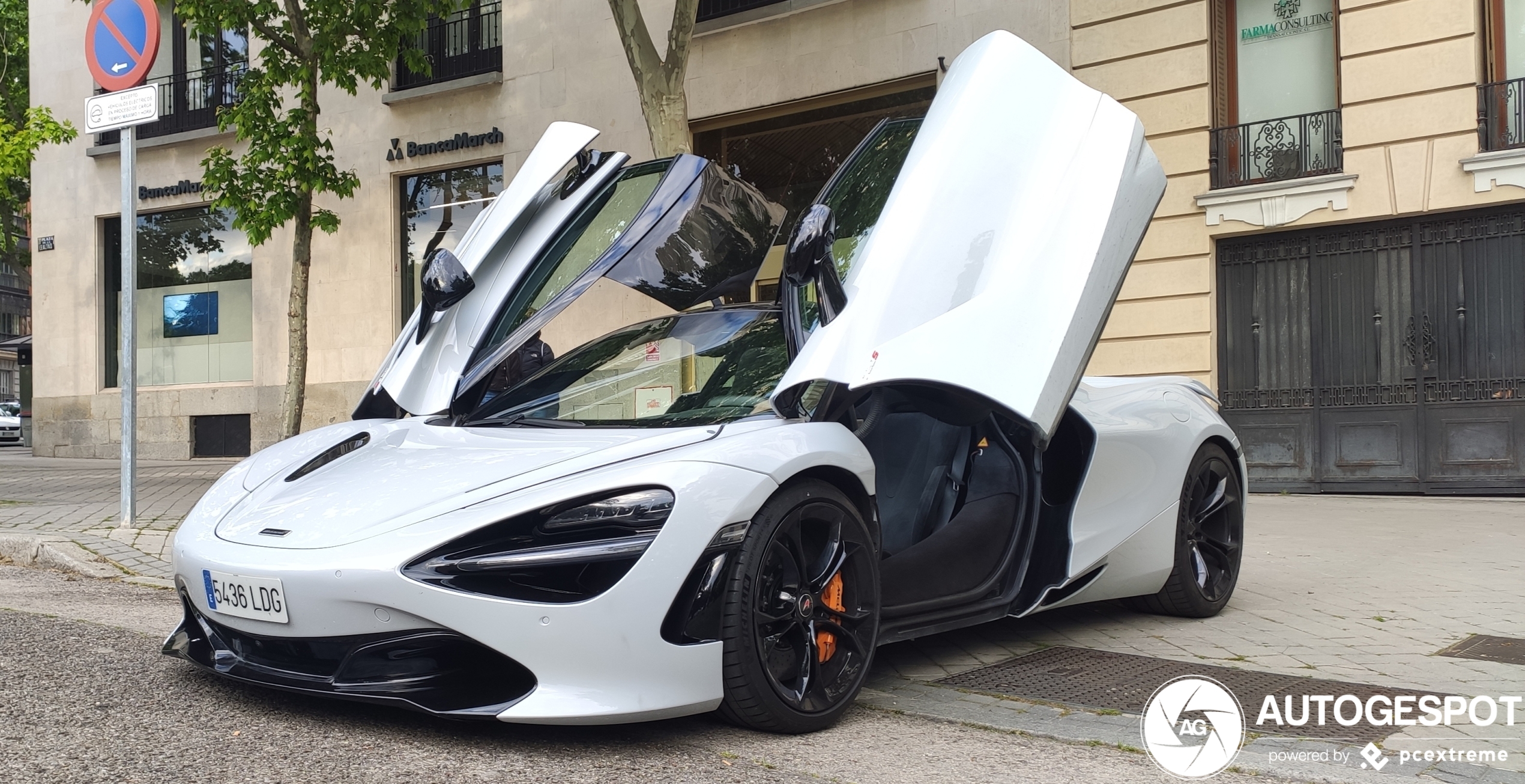 McLaren 720s