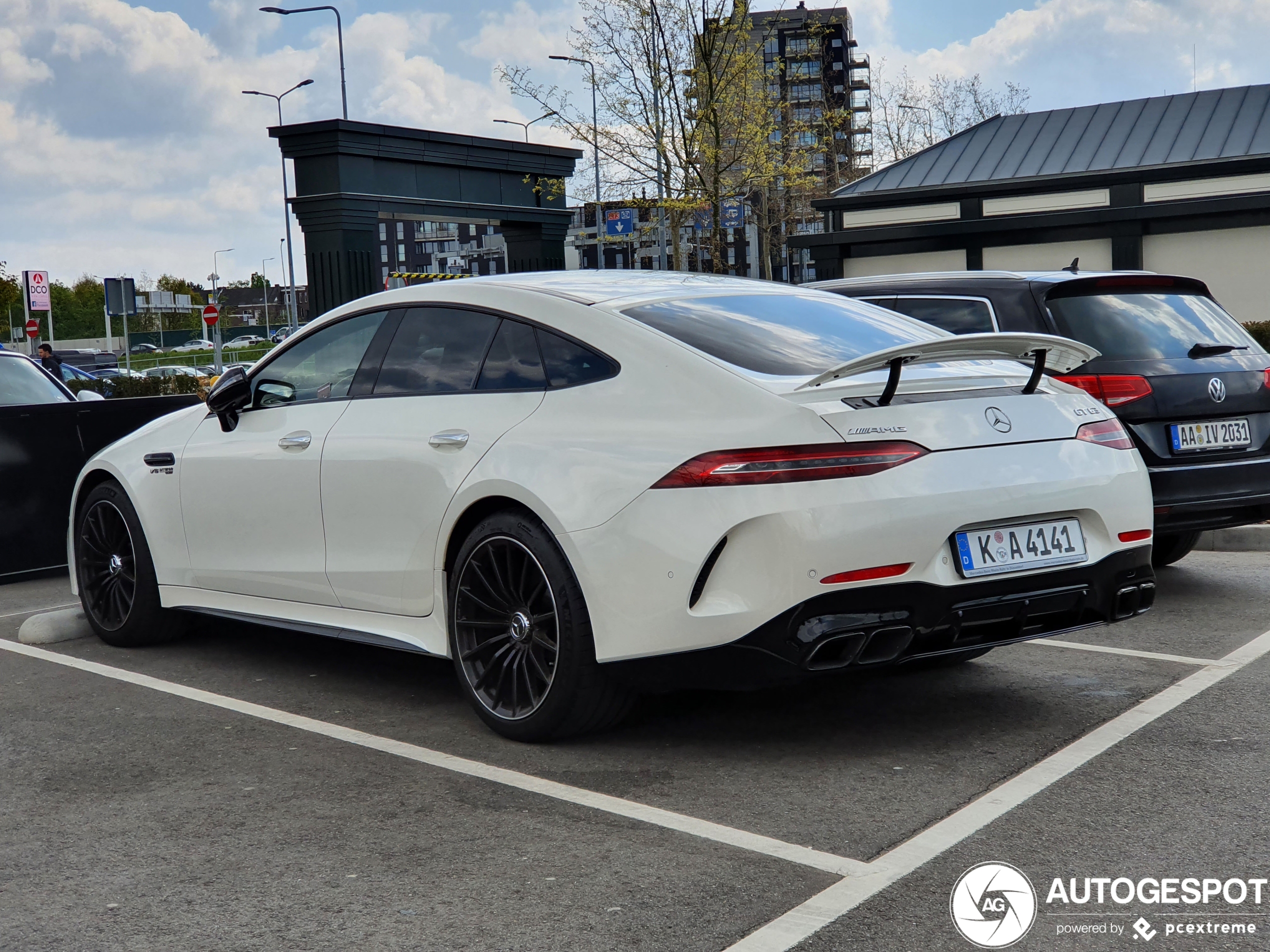 Mercedes-AMG GT 63 X290