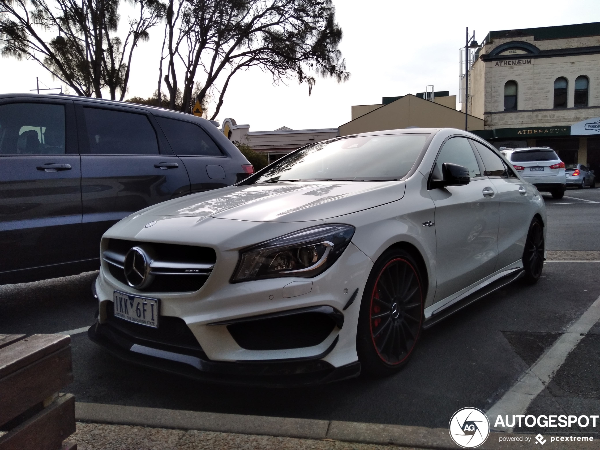 Mercedes-Benz CLA 45 AMG C117