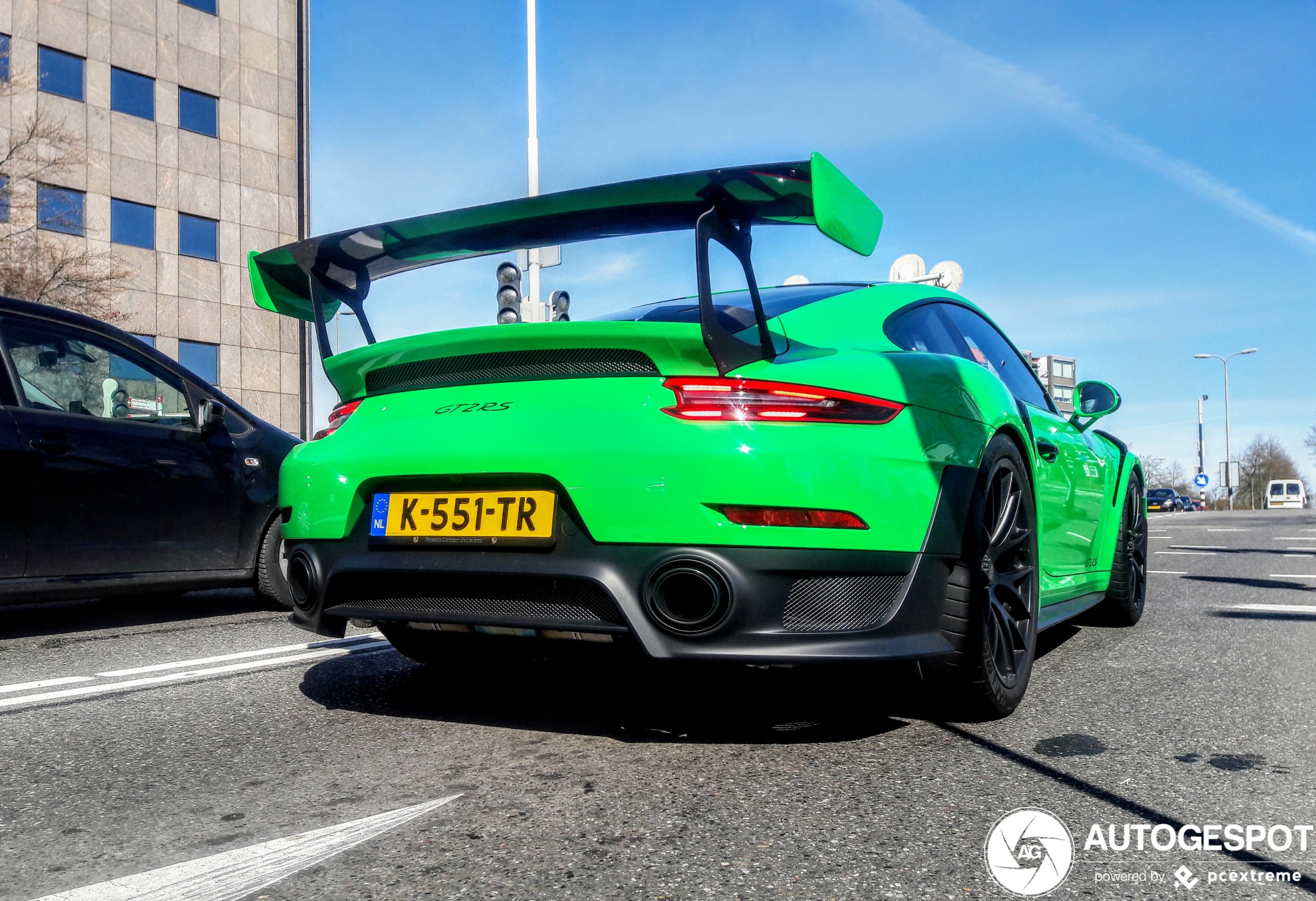 Porsche 991 GT2 RS Weissach Package