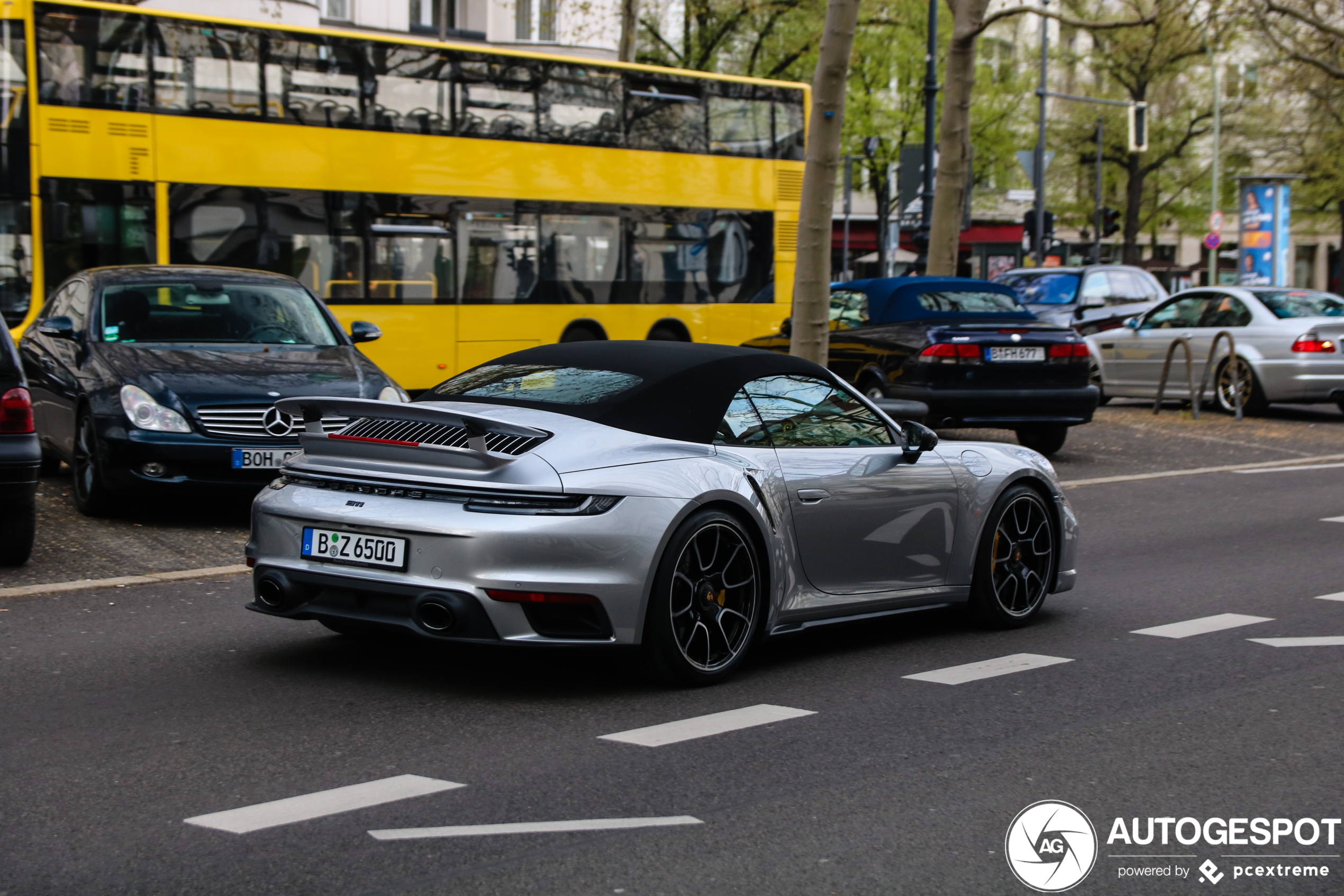 Porsche 992 Turbo S Cabriolet