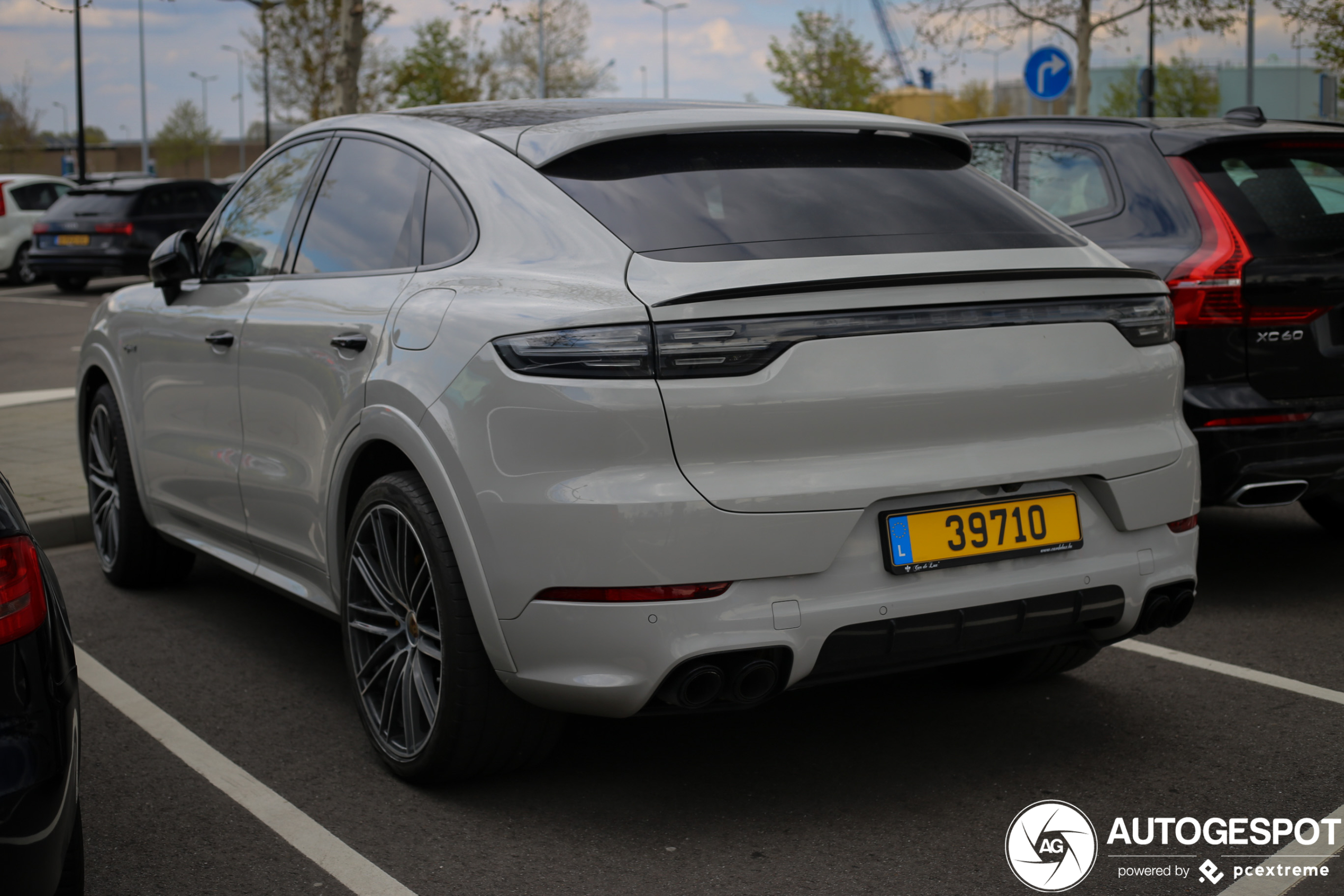 Porsche Cayenne Coupé Turbo S E-Hybrid