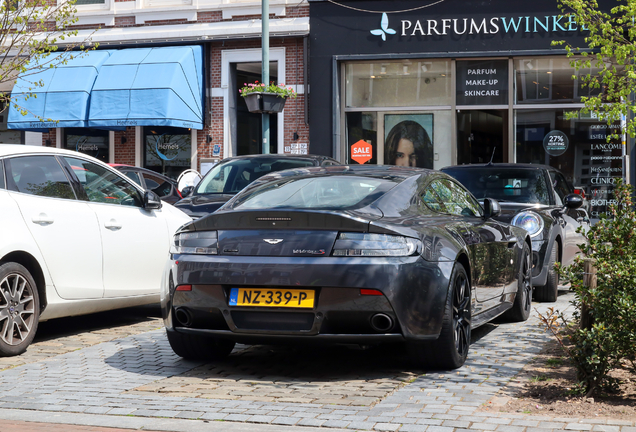 Aston Martin V12 Vantage S