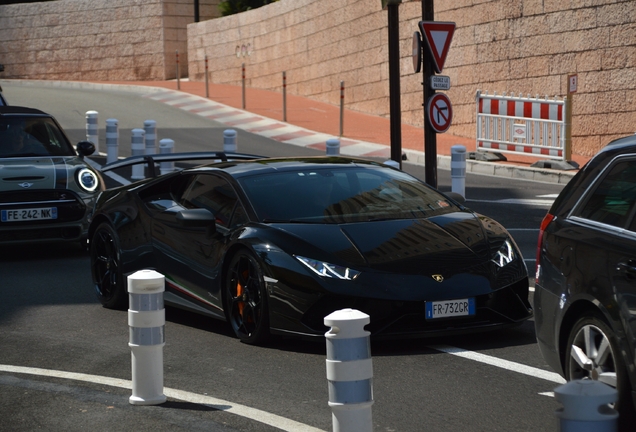 Lamborghini Huracán LP640-4 Performante