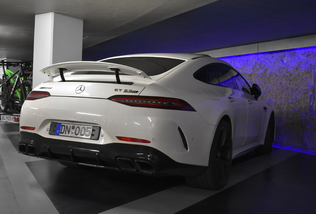 Mercedes-AMG GT 63 S X290