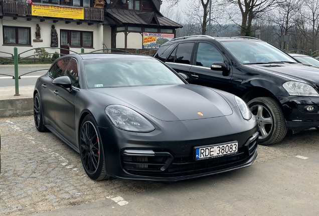 Porsche 971 Panamera GTS Sport Turismo