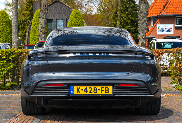 Porsche Taycan Turbo S