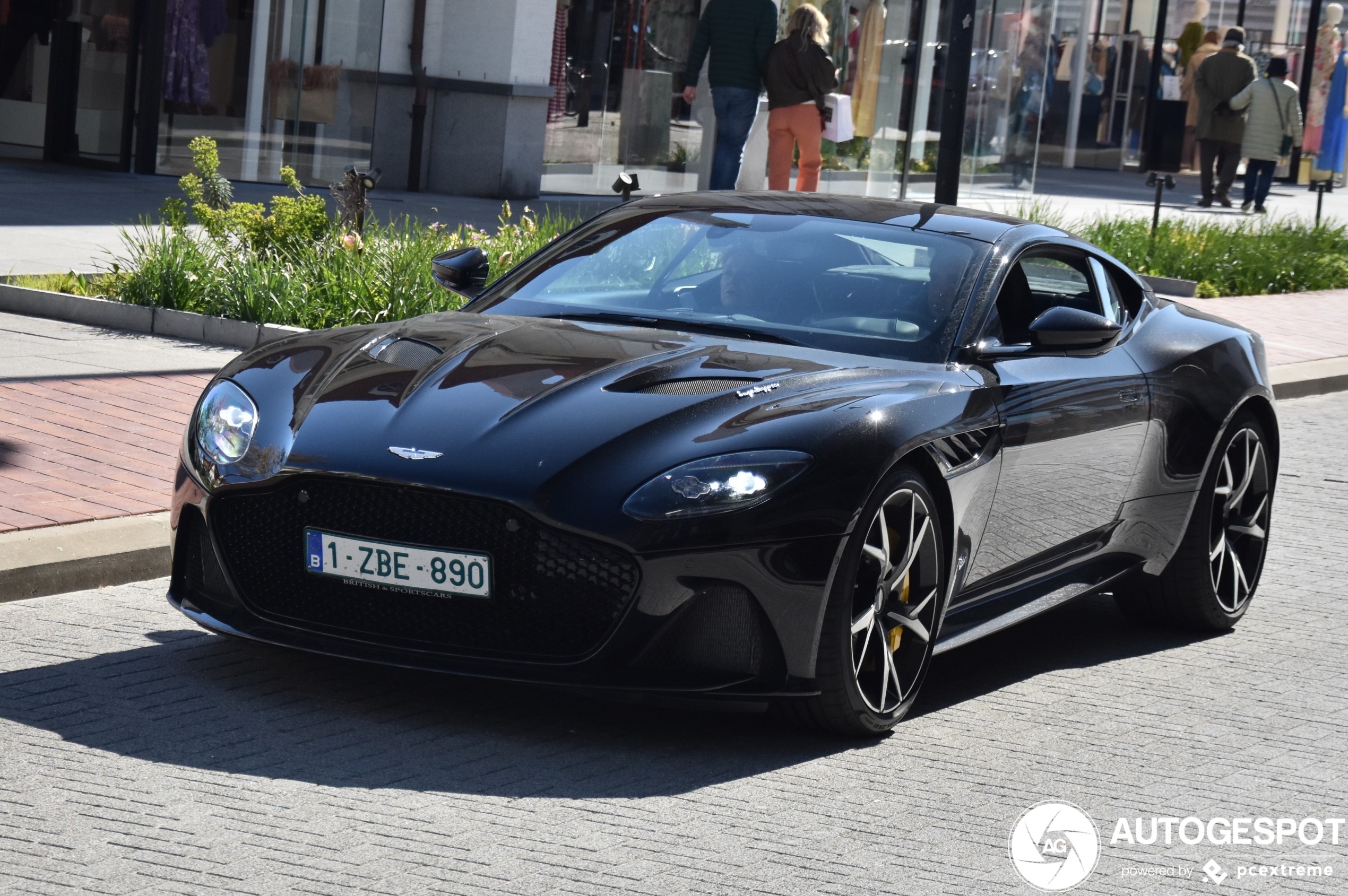 Aston Martin DBS Superleggera