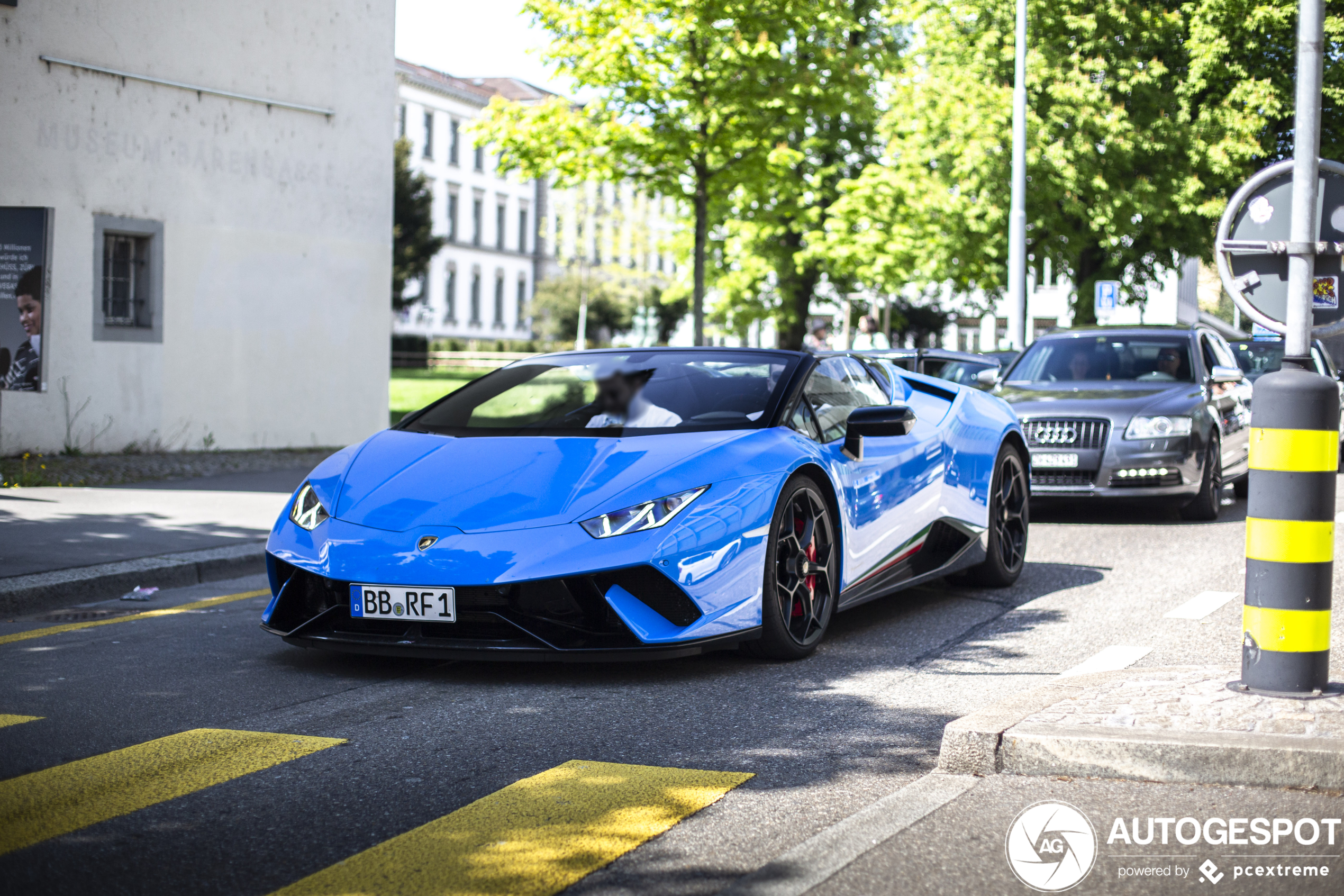 Lamborghini Huracán LP640-4 Performante Spyder