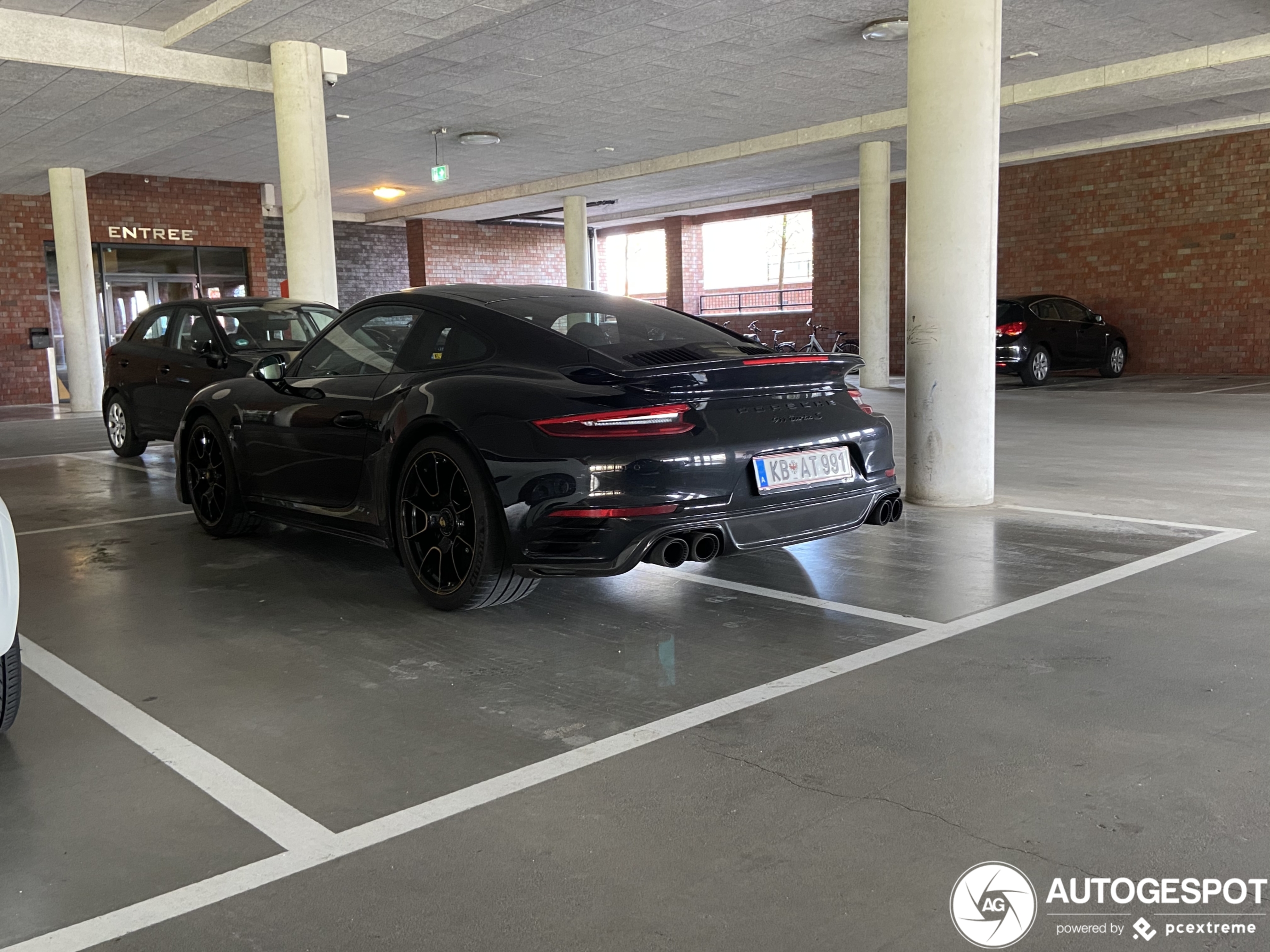 Porsche 991 Turbo S MkII Exclusive Series