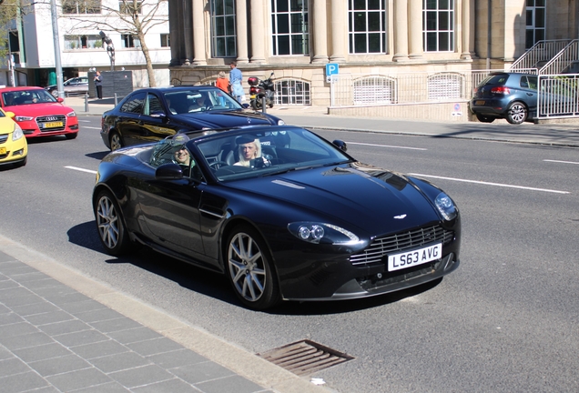 Aston Martin V8 Vantage Roadster 2012