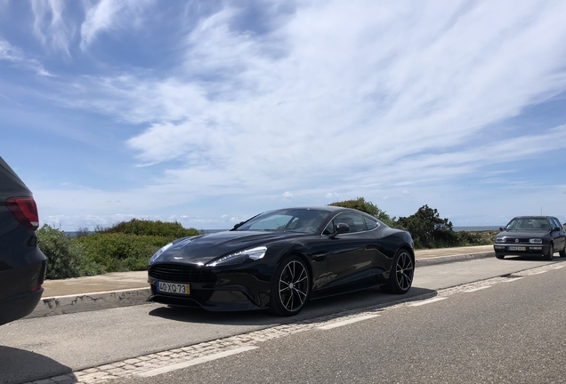 Aston Martin Vanquish 2013