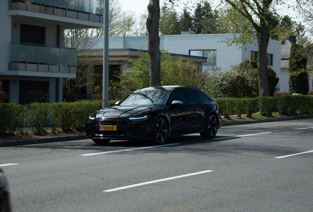 Audi RS6 Avant C8