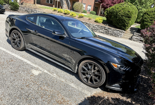 Ford Mustang GT 2015