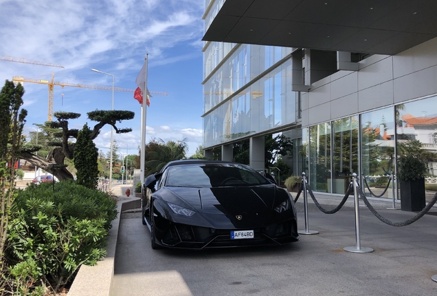 Lamborghini Huracán LP640-4 EVO Spyder