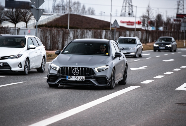 Mercedes-AMG A 45 S W177