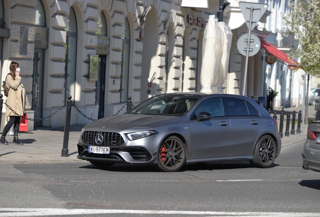 Mercedes-AMG A 45 S W177