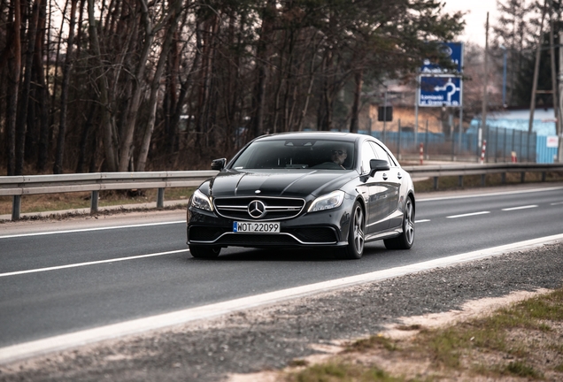 Mercedes-Benz CLS 63 AMG C218 2015