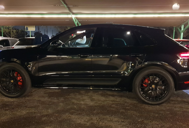 Porsche 95B Macan GTS MkII