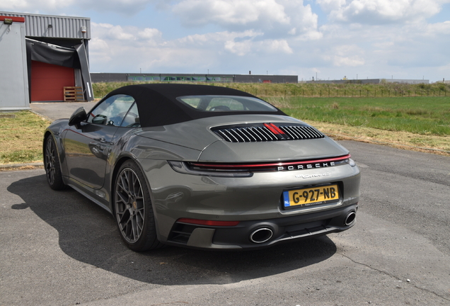 Porsche 992 Carrera 4S Cabriolet