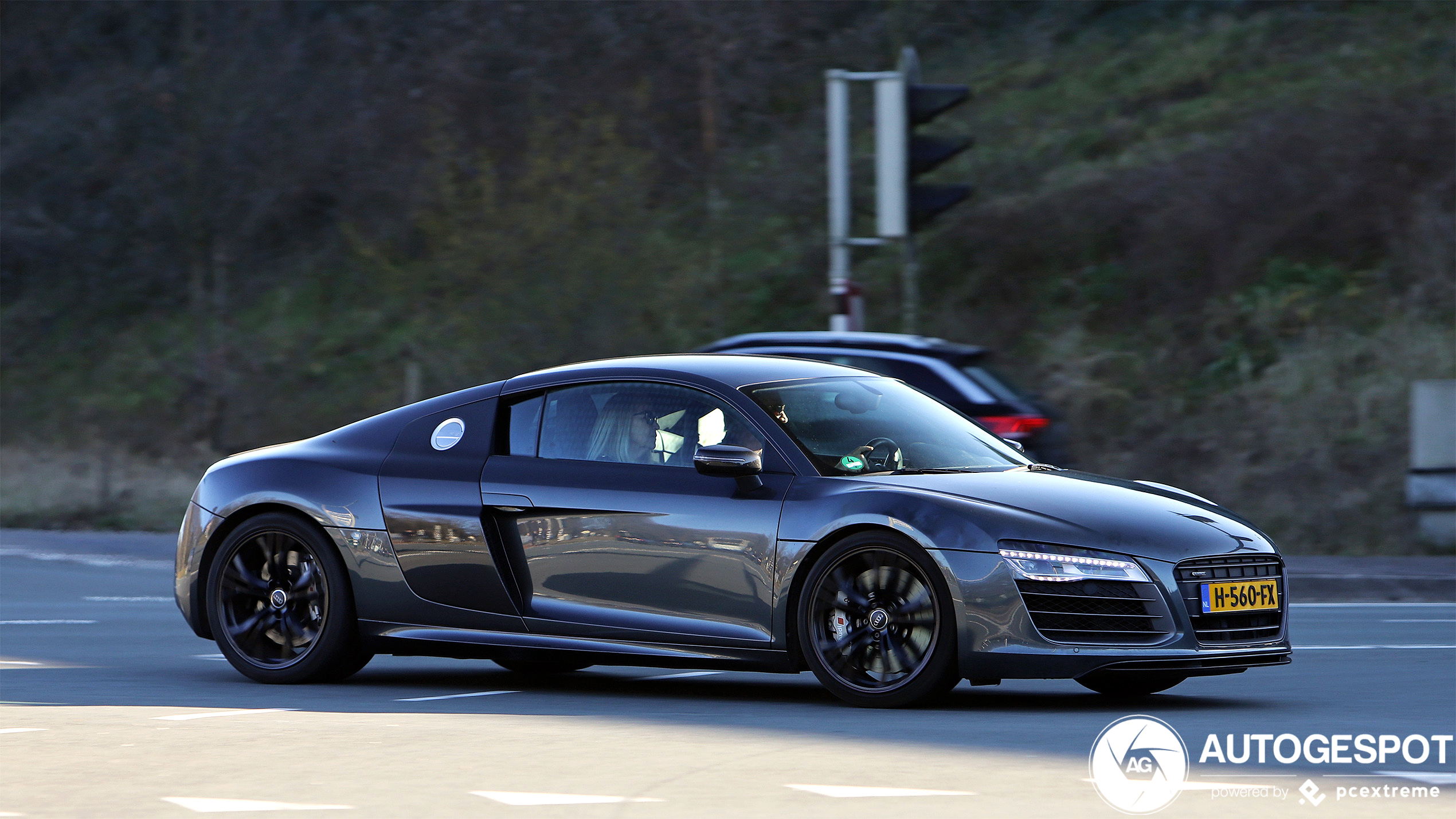 Audi R8 V10 Plus 2013