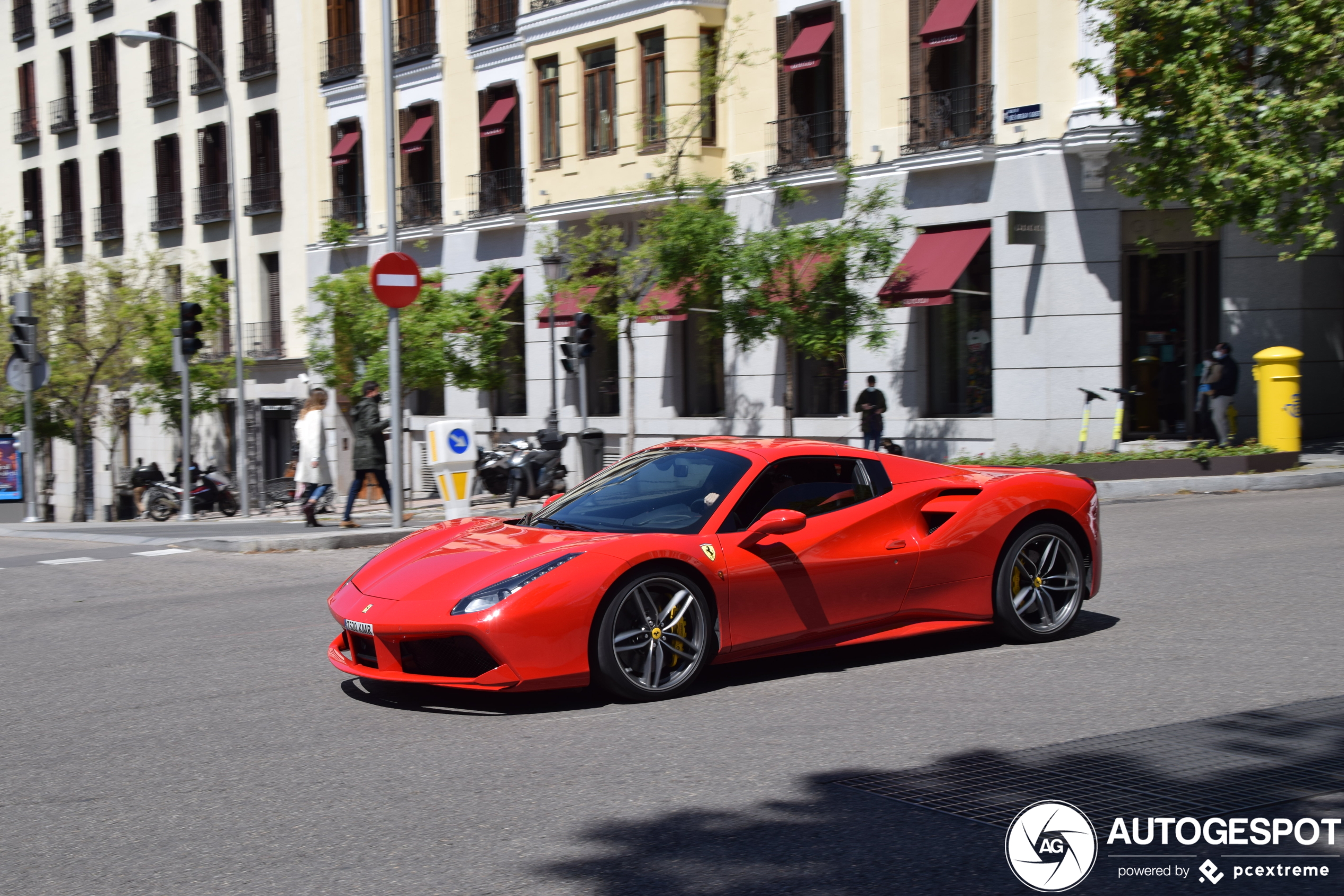 Ferrari 488 Spider