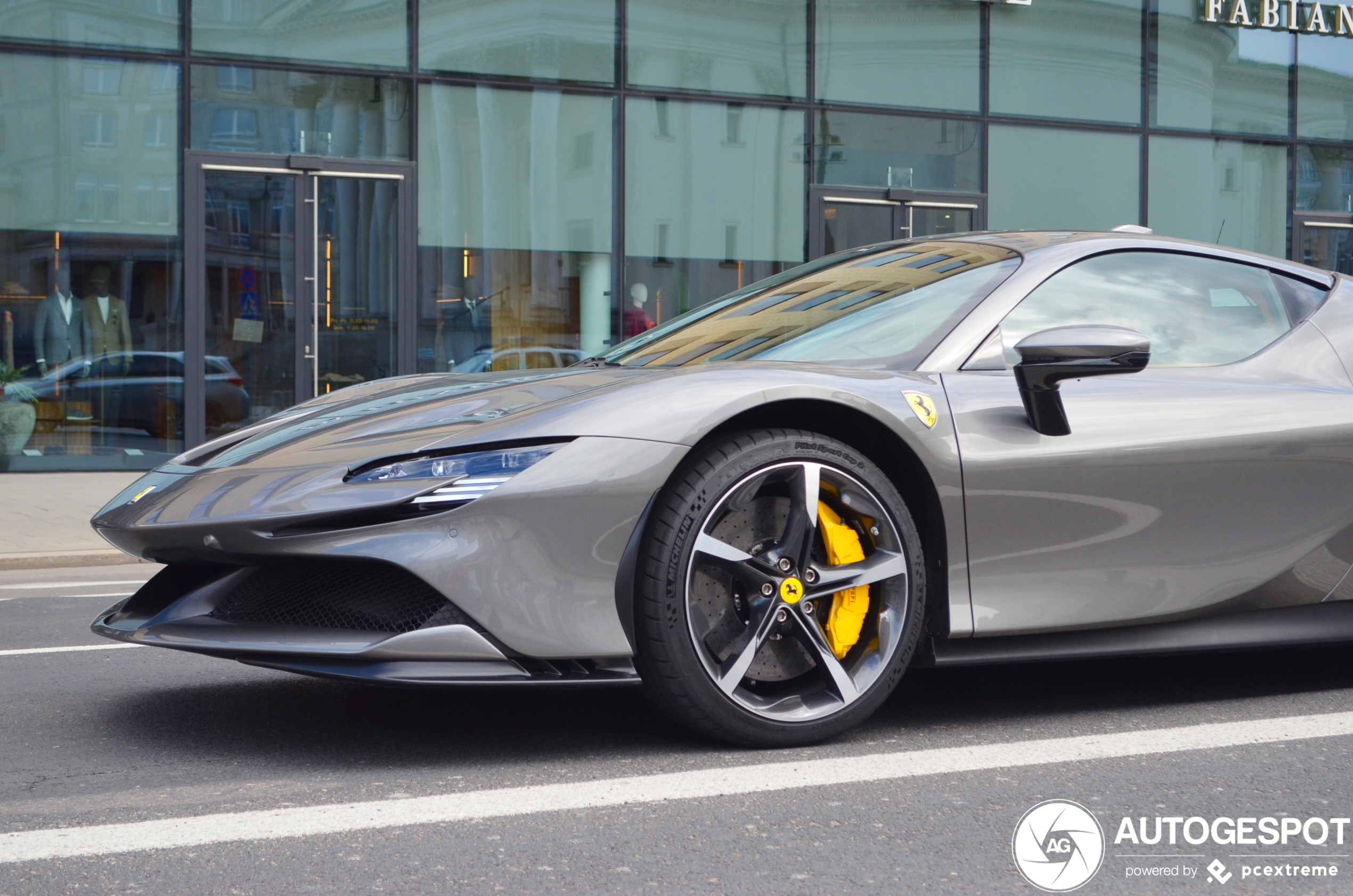 Ferrari SF90 Stradale