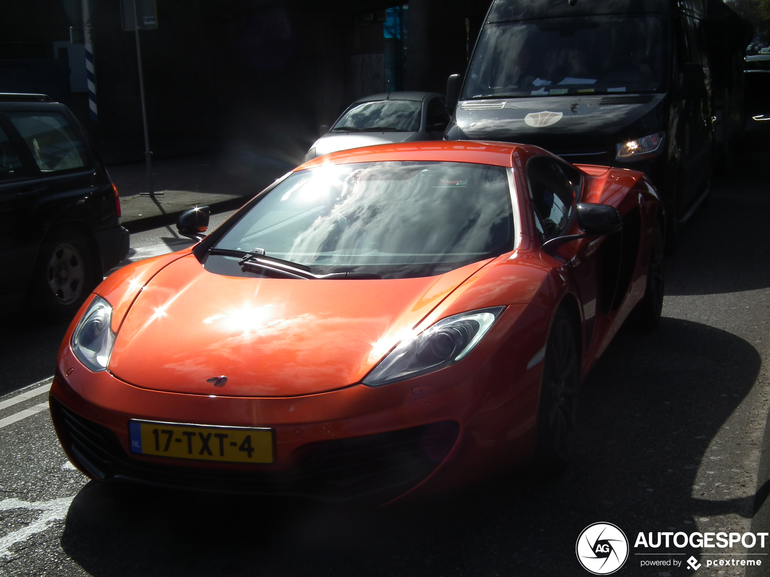 McLaren 12C