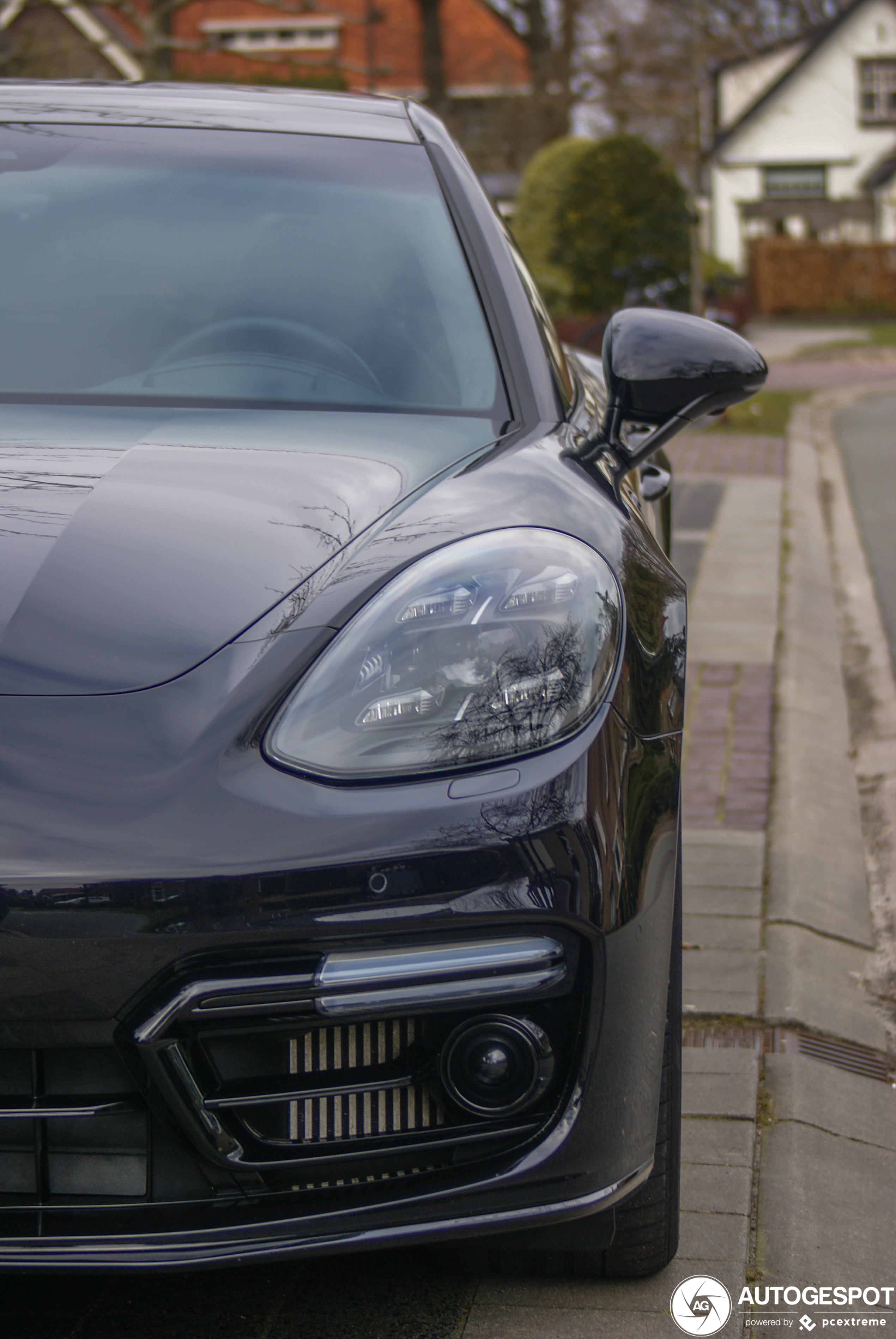 Porsche 971 Panamera GTS Sport Turismo