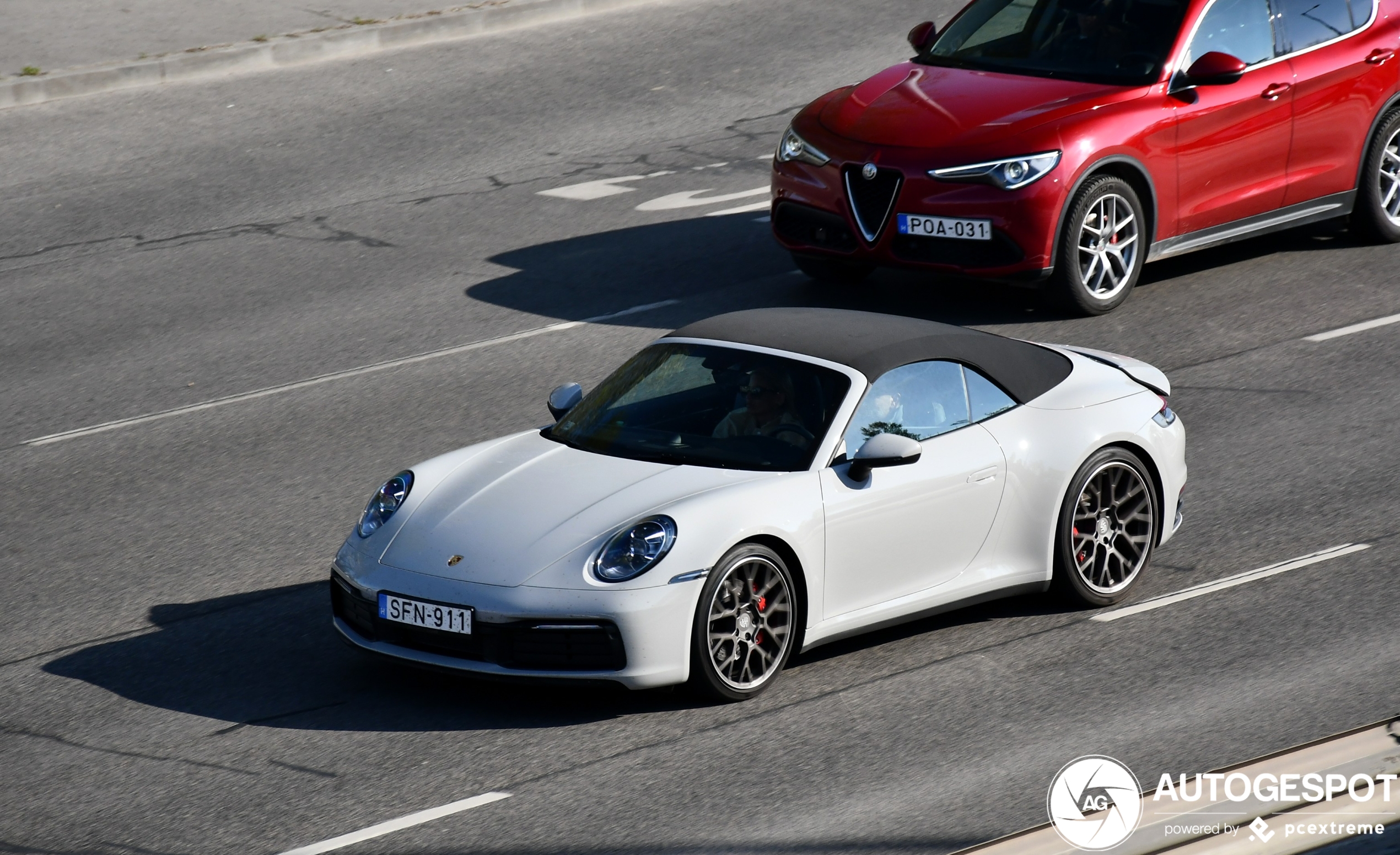 Porsche 992 Carrera 4S Cabriolet