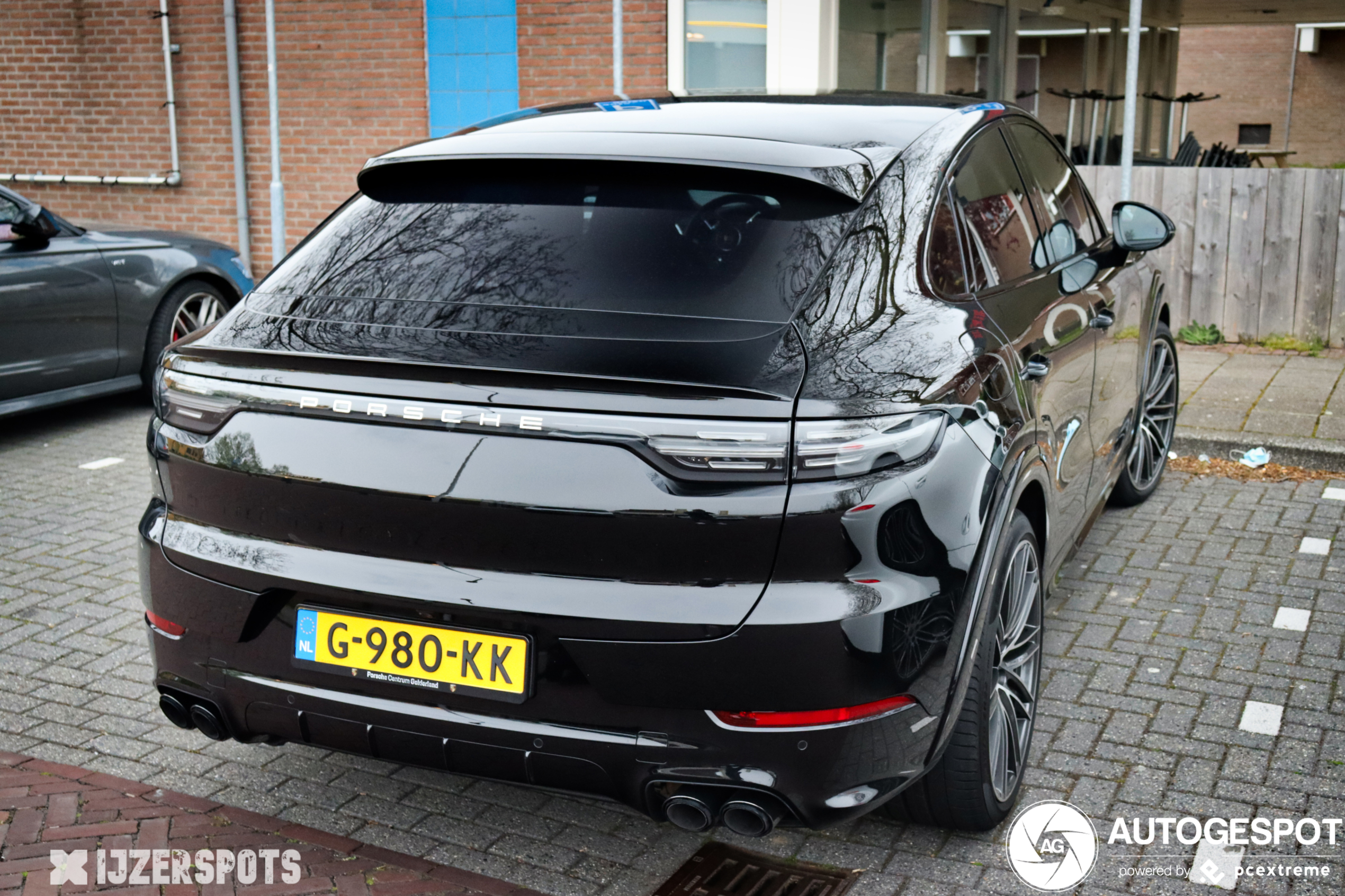 Porsche Cayenne Coupé Turbo S E-Hybrid