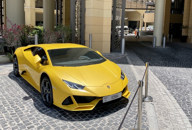 Lamborghini Huracán LP640-4 EVO