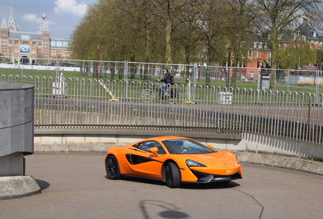 McLaren 570S